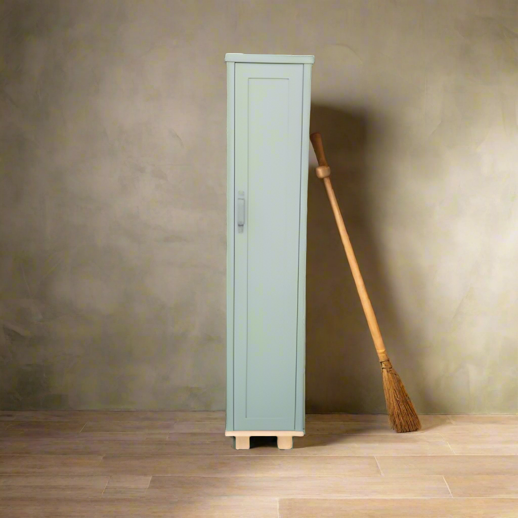 Broom Cabinet-04.jpg